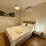 In 50293 Villa *