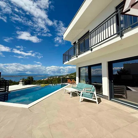 In 50293 Villa
