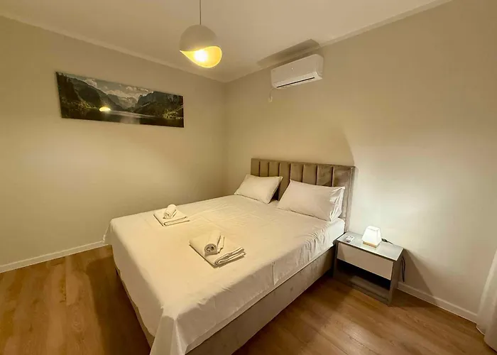 In 50293 Villa *
